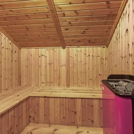 8116-ega-under-ronnene-37